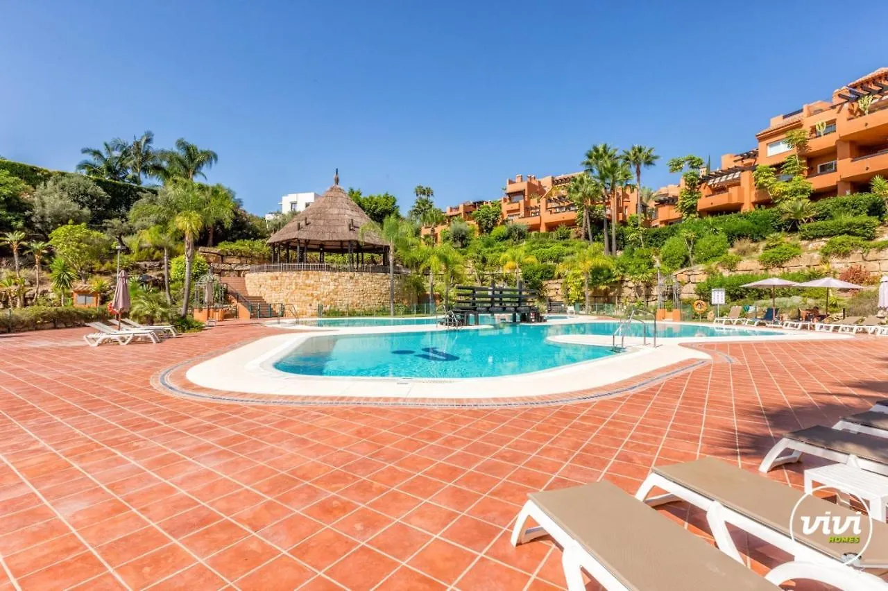 Vivi Homes - Boho Sunrise Alminar Pool, Garden & Terrace Marbella