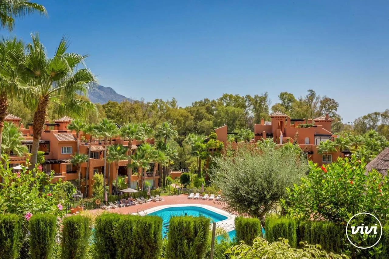Vivi Homes - Boho Sunrise Alminar Pool, Garden & Terrace Marbella 0*,