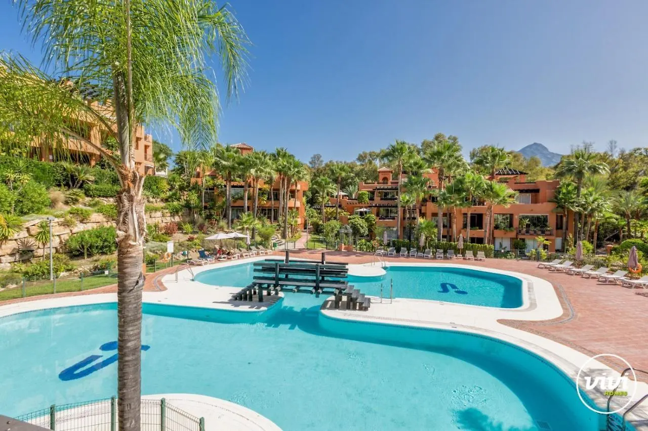 Apartment Vivi Homes - Boho Sunrise Alminar Pool, Garden & Terrace Marbella Spain