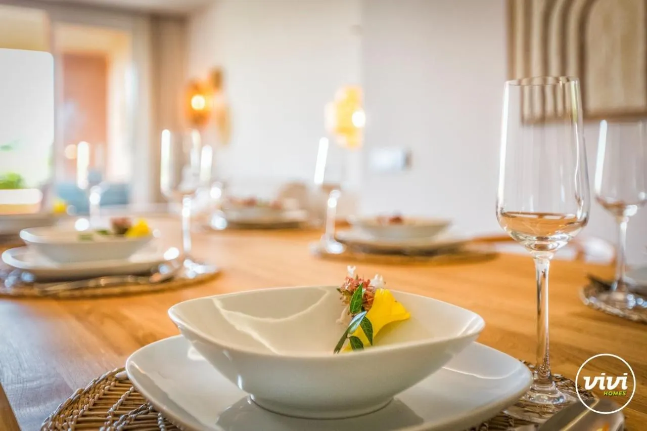 Vivi Homes - Boho Sunrise Alminar Pool, Garden & Terrace Marbella Spain