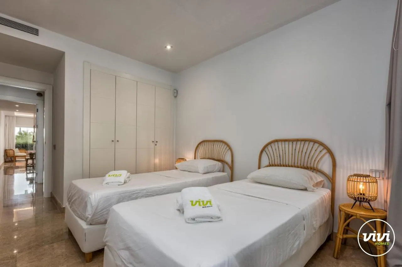 Apartment Vivi Homes - Boho Sunrise Alminar Pool, Garden & Terrace Marbella