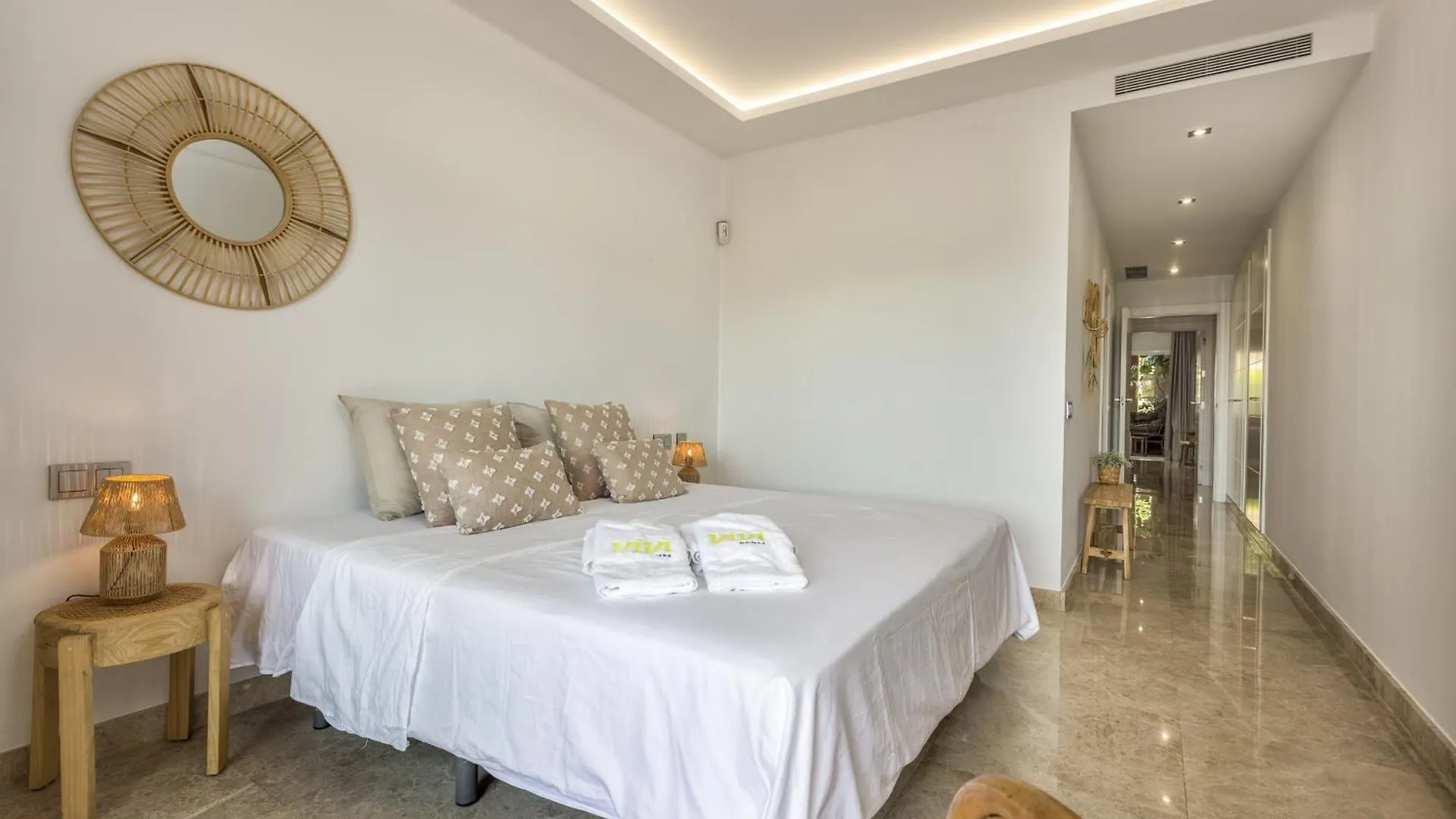 Vivi Homes - Boho Sunrise Alminar Pool, Garden & Terrace Marbella 0*,  Spain