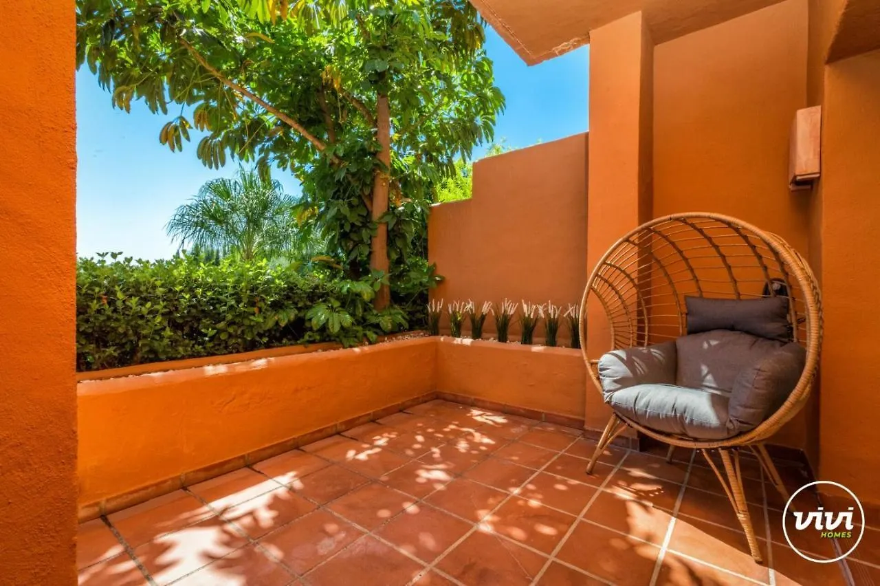 Appartement Vivi Homes - Boho Sunrise Alminar Pool, Garden & Terrace Marbellac