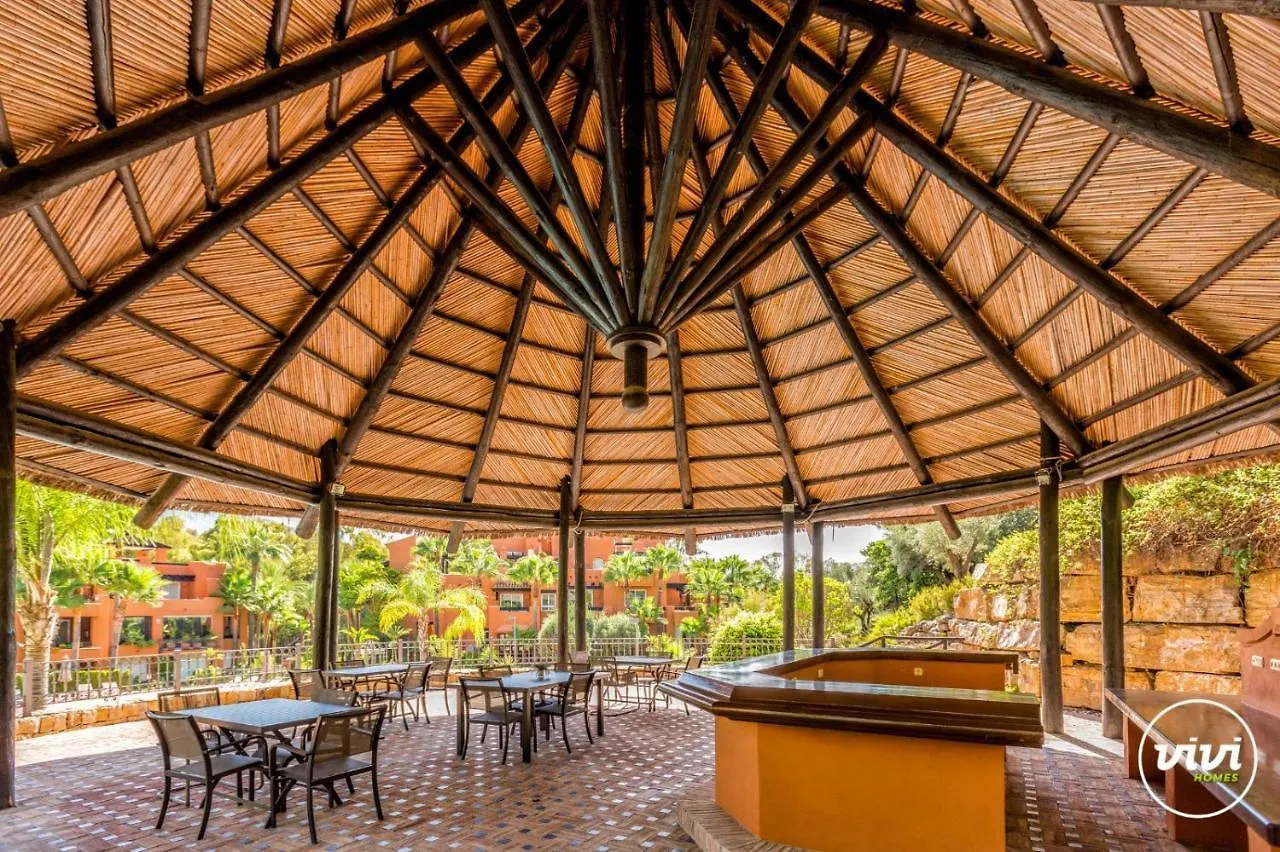 Appartement Vivi Homes - Boho Sunrise Alminar Pool, Garden & Terrace Marbellac