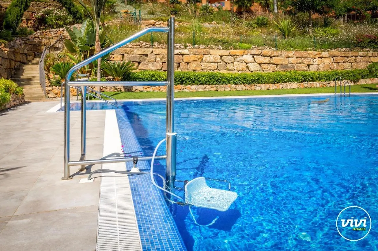 Vivi Homes - Boho Sunrise Alminar Pool, Garden & Terrace Marbellac Appartement